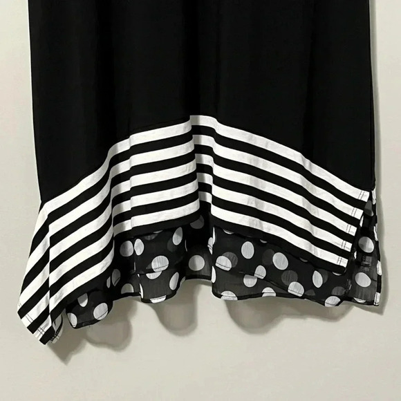 Joseph Ribkoff Sleeveless Layered Hem Tunic - Picture 4 of 8